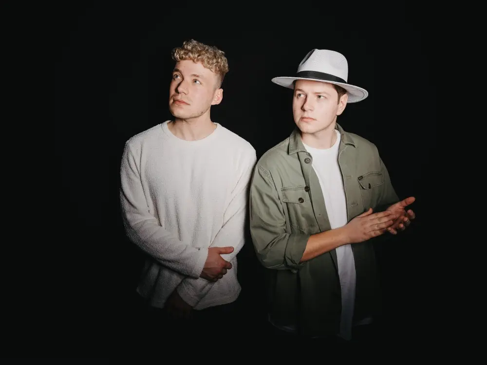 Coverrun &amp; Eva Ready | Eisenstadt