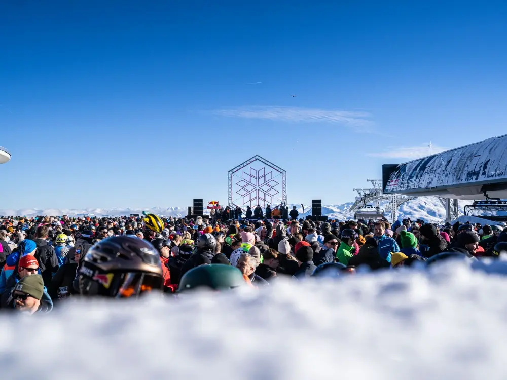 Rave On Snow